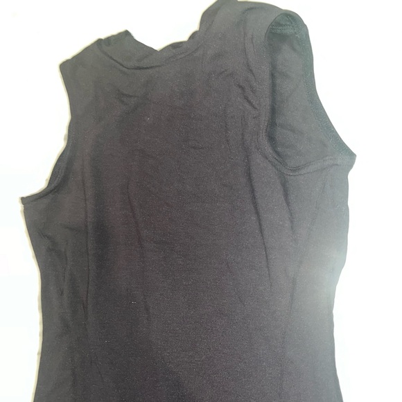 Girls -Capezio Leotard -Halter Snap - Picture 3 of 12